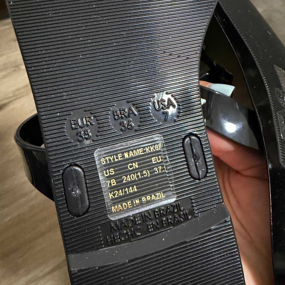 KATE SPADE SANDALS - Picture 2 of 2